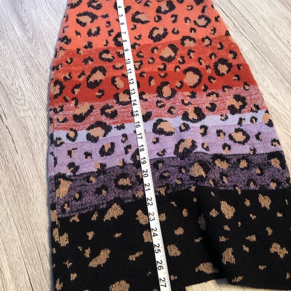 Anthropologie Maeve Leopard Sweater Knit Pencil Skirt Size Small - Picture 9 of 9